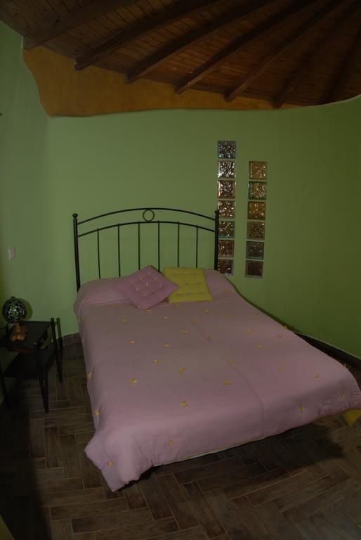 Apartamentos Rurales Ecopangea Valverde de la Vera Esterno foto